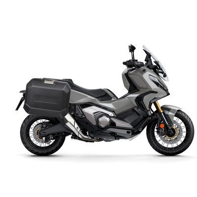 Kompletná sada bočných čiernych hliníkových kufrov SHAD TERRA BLACK , 36L/36/ bočné kufre, vrátane montážnej sady SHAD HONDA X-ADV 750